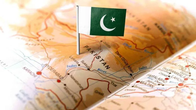پاکستان کے تعمیری سفارتی کردار کے اعتراف پر بھارتی سوشل میڈیا کی بوکھلاہٹ، اے آئی پر مبنی جعلی ویڈیوز اور ابراہم معاہدوں سے متعلق من گھڑت دعووں کا مختصر حقائق پر مبنی جائزہ۔